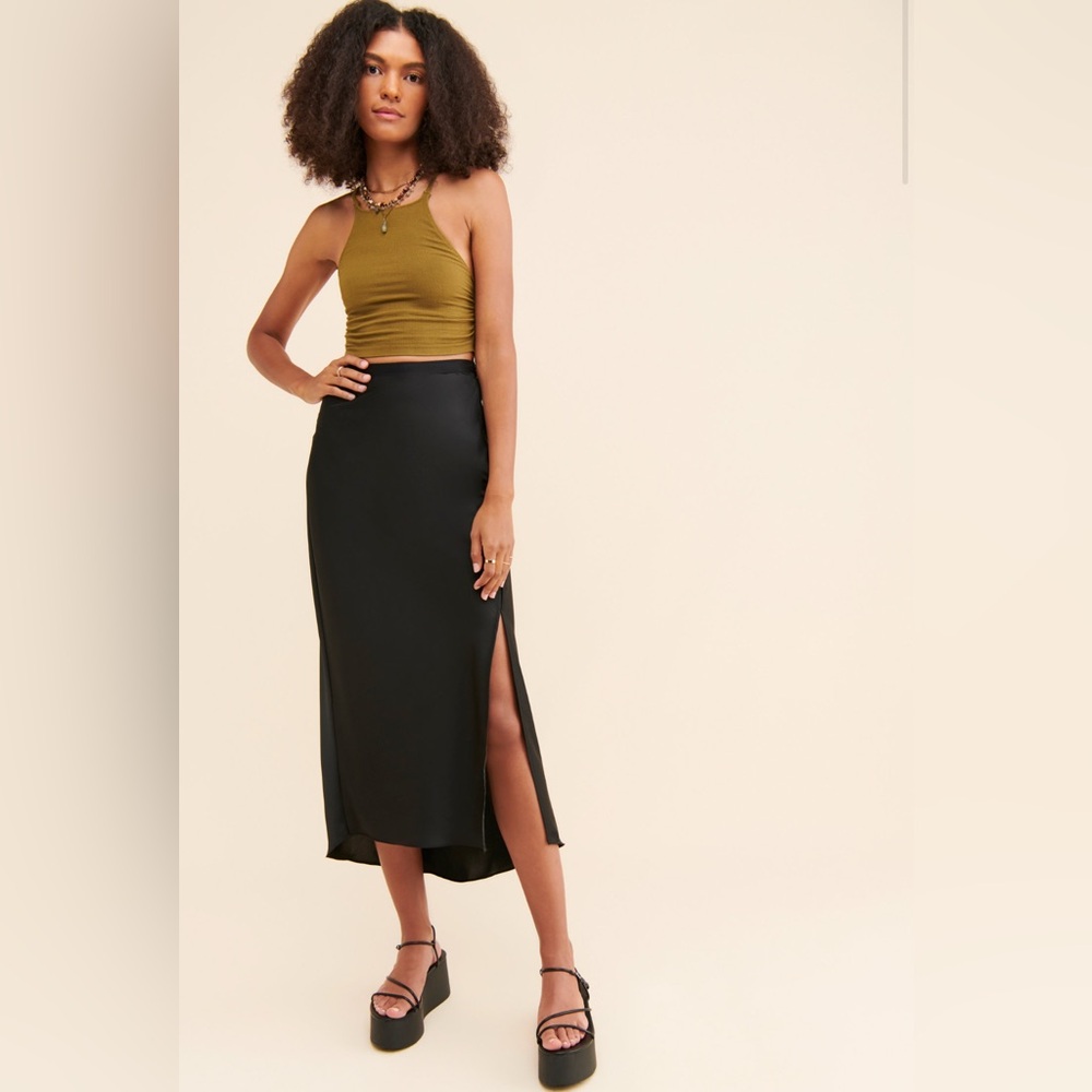bishop + young Black Midi Skirt